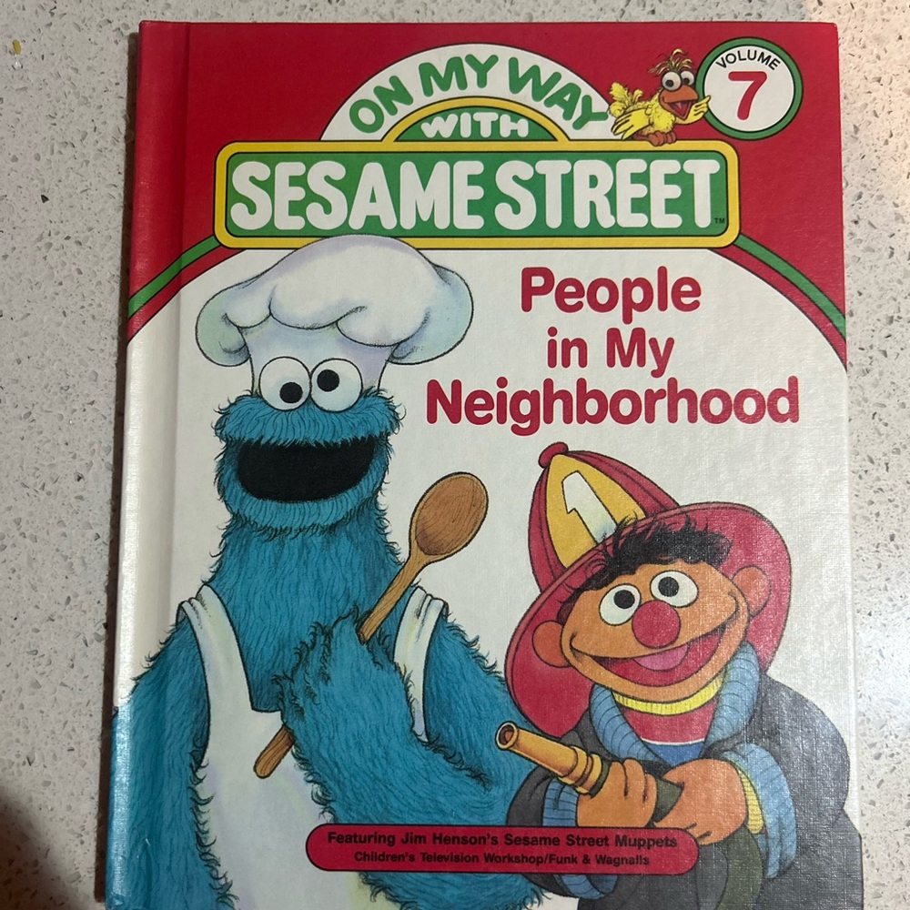 Vintage Sesame Street 'People in My Neighborhood' Book